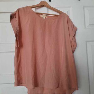 Forever 21 silky salmon blouse